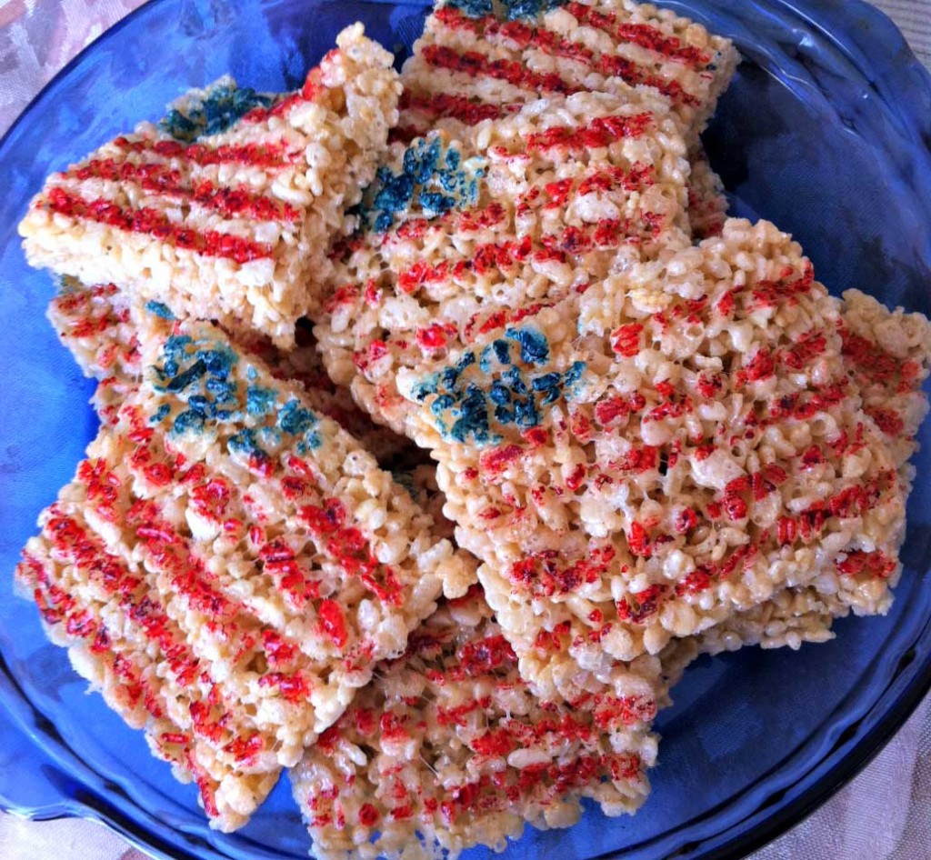 Kid Friendly Fourth of July Desserts & Treats - Rice Krispie Flags